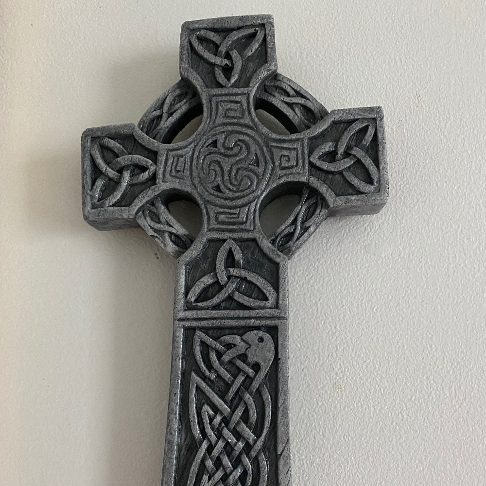 Irish cross wall hanging